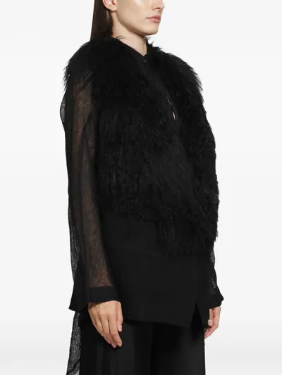 Yehuafan Shearling-trim Belted Sleeveless Jacket In Black