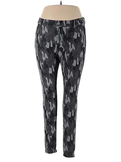 Pre-owned Yelete Casual Pants In Gray