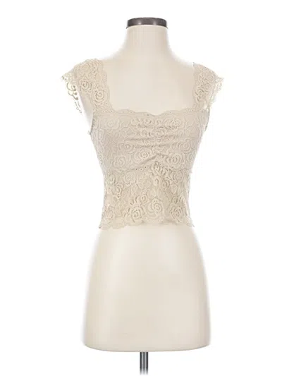 Pre-owned Yelete Sleeveless Blouse In Ivory