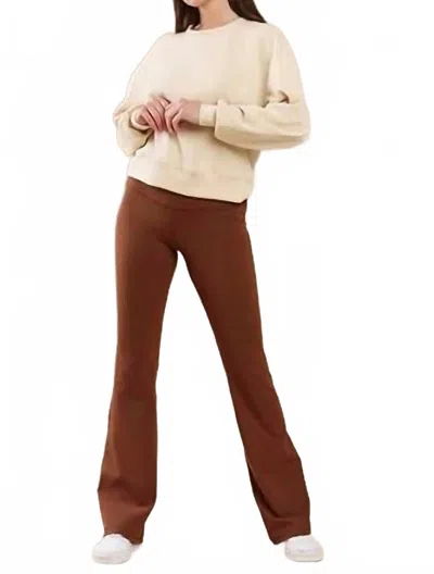 Yelete So Relaxed Ultra Comfy Top In Oat In Brown