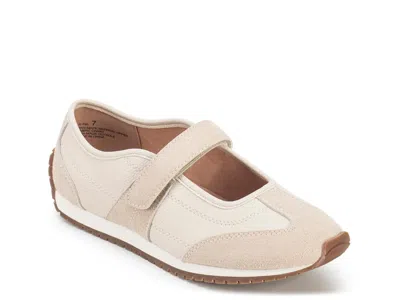 Yellow Box Alina Mary Jane Sneaker In Ivory