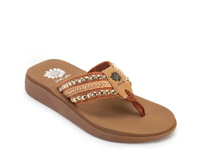 Yellow Box Genevia Sandal In White