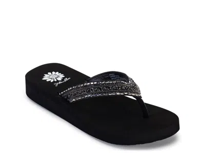 Yellow Box Jocasta Wedge Sandal In Black