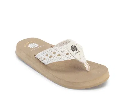 Yellow Box Niles Sandal In White