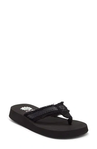 Yellow Box Premium Fianni Flip Flop Sandal In Black