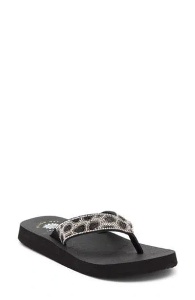 Yellow Box Premium Naseeba Flip Flop Sandal In Black