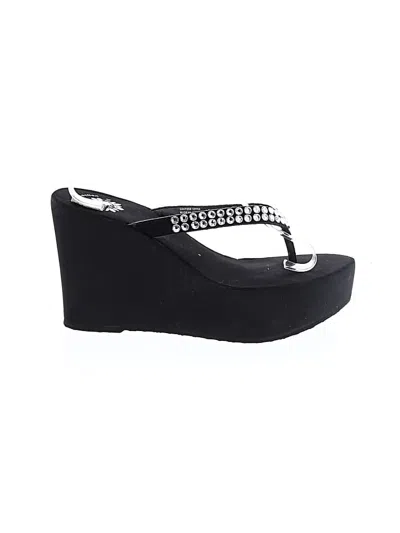 Pre-owned Yellow Box Wedges In Black
