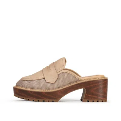 Yellow Box Women's Barclay Platform Clog In Beige In Brown