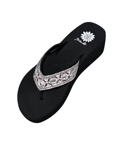 Yellow Box Women's Sarinah Flip-flops In Black/clear