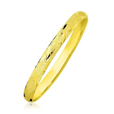 Yellow Gold 10k  Slender Diamond Pattern Textured Bangle (6.00 Mm)