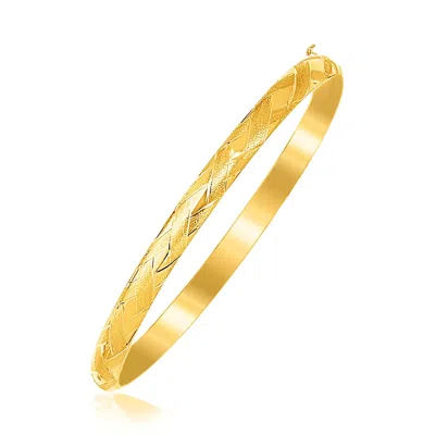 Yellow Gold 14k  Childrens Bangle With Diamond Cuts (5.50 Mm)