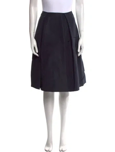 Pre-owned Yeon Knee-length Skirt In Black