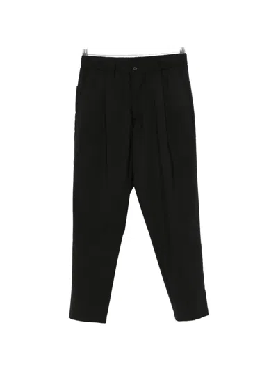 Yes London Pleated-front Cropped Trousers In Black