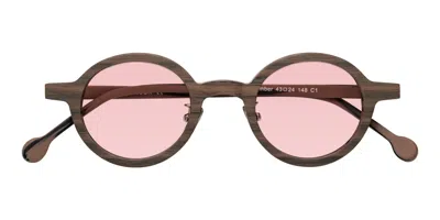 Yesglasses Burnt Tan Woodgrain Retro-vintage Wood Round Tinted Sunglasses In Burnt Tan Woodgrain,light Garnet