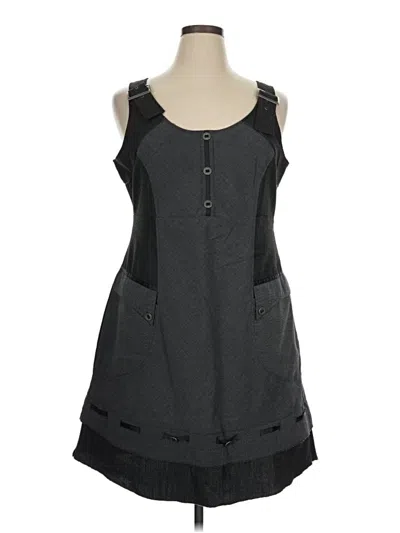Pre-owned Yest Casual Dress In Gray
