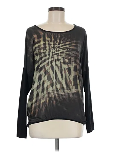 Pre-owned Yest Long Sleeve T-shirt In Black