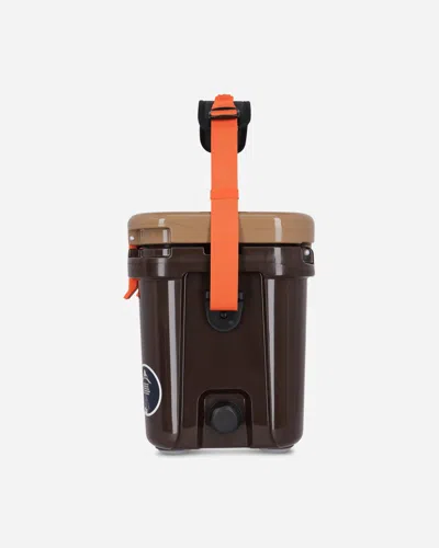 Yeti Roadie 15 Cool Box Wetlands Camo In Black