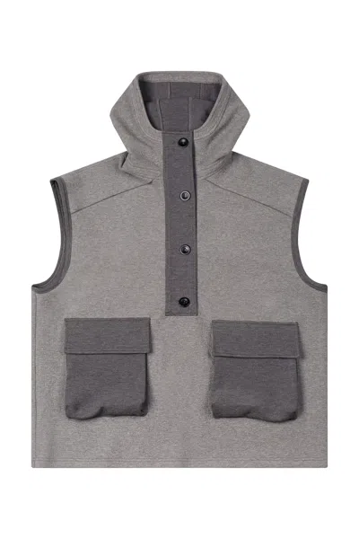 Yibri Women's Grey Heavyweight Hooded Vest With Utility Pockets In Gray