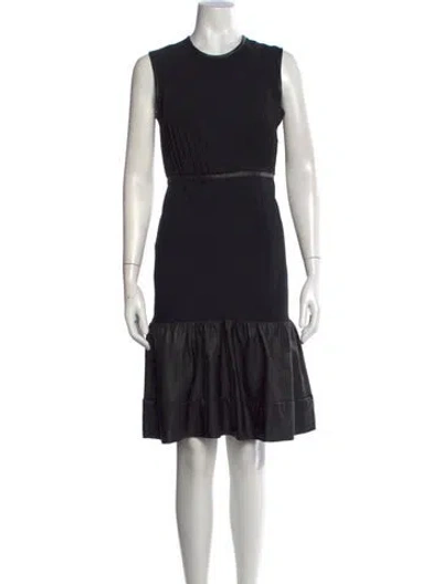 Pre-owned Yigal Azrouël Crew Neck Knee-length Dress In Black