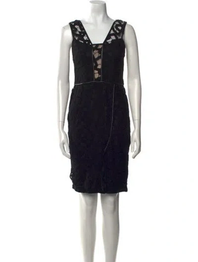 Pre-owned Yigal Azrouël Lace Pattern Knee-length Dress In Black