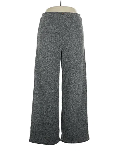 Pre-owned Yitty Casual Pants In Gray