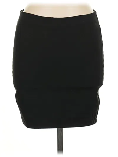 Pre-owned Yitty Casual Skirt In Black