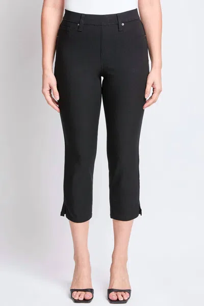 Ymi Hyperstretch Pull On Capri With Side Slit In Black
