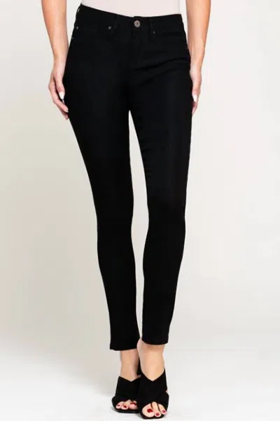 Ymi Royalty Skinny Stretch Jegging In Black