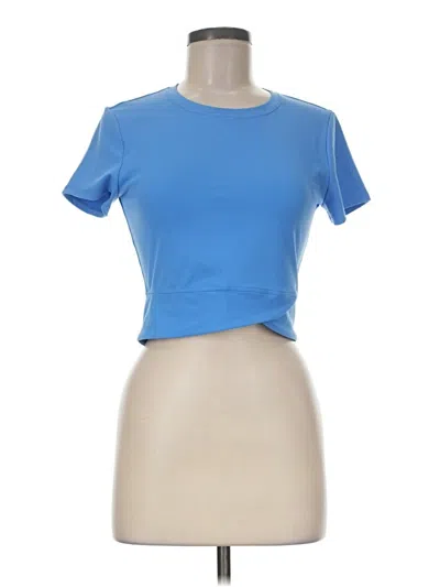 Pre-owned Yogalicious Active T-shirt In Blue