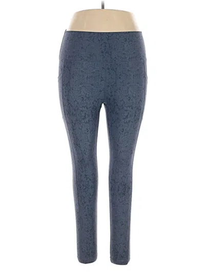 Pre-owned Yogalicious Casual Pants In Blue