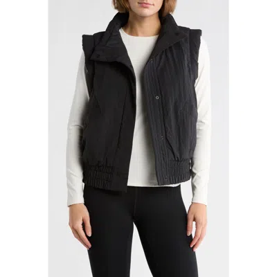 Yogalicious Crinkled Puffer Vest In Black