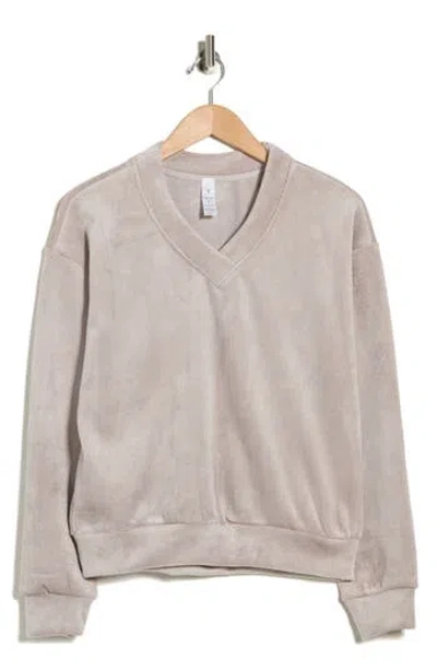 Yogalicious Dreamy Rib Coffee Run Sweatshirt In Neutral