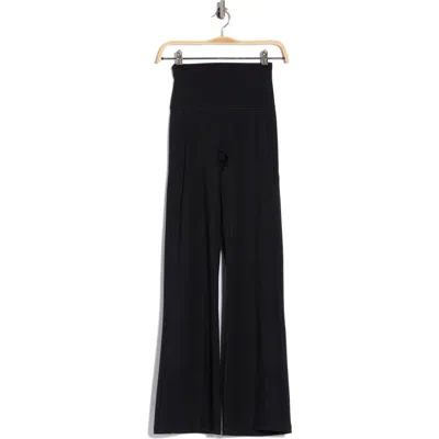 Yogalicious Glendale Cloud Skin High Waist Flare Leg Pocket Pants In Black