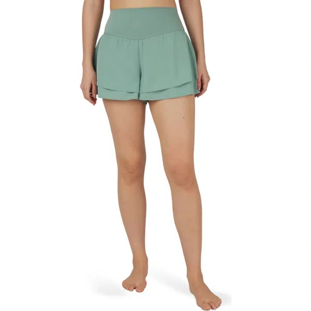 Yogalicious Lightstreme Flirty 2-in-1 Active Shorts In Green