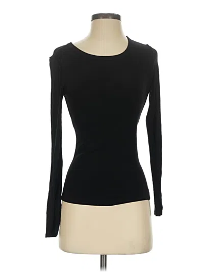 Pre-owned Yogalicious Long Sleeve T-shirt In Black