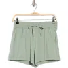 Yogalicious Halo Woven Pace Perfection Shorts In Green