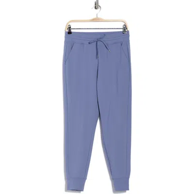 Yogalicious Polarlux Maya Illusion Fleece Joggers In Blue