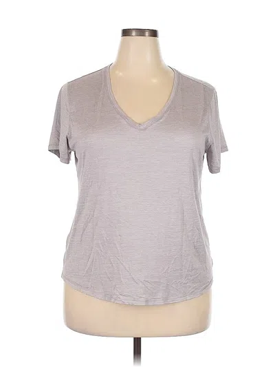 Pre-owned Yogalicious Short Sleeve T-shirt In Gray