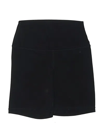 Pre-owned Yogalicious Shorts In Black