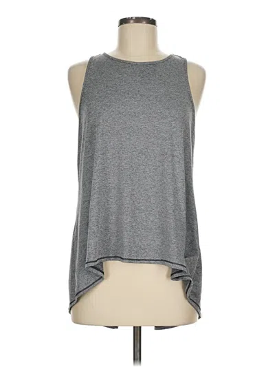 Pre-owned Yogalicious Sleeveless T-shirt In Gray