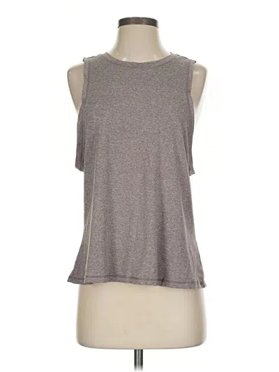 Pre-owned Yogalicious Sleeveless T-shirt In Gray