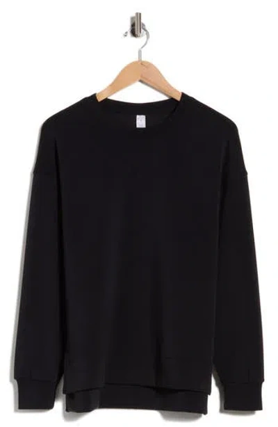 Yogalicious Softlite Shore Crewneck Sweatshirt In Black