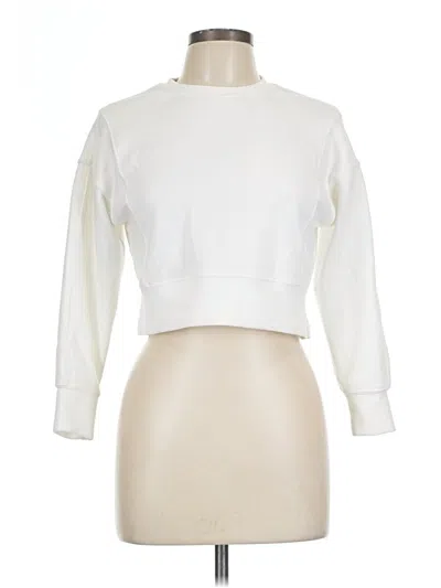 Pre-owned Yogalicious Sweatshirt In White