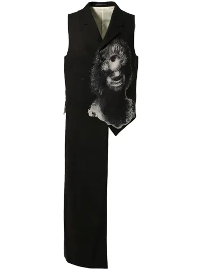 Yohji Yamamoto Artistic-print Asymmetric Waistcoat In Black