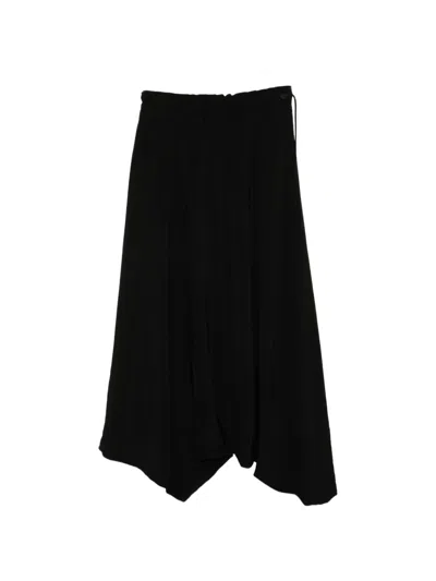 Yohji Yamamoto Asymmetric Cropped Trousers In Black