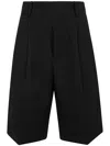 Yohji Yamamoto Women's R-4tuck Short Pants In Black  