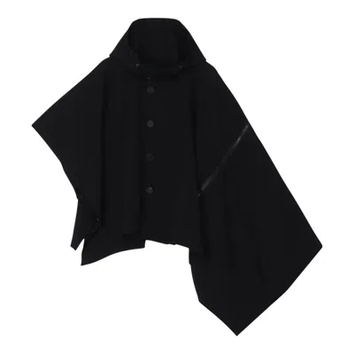 Yohji Yamamoto Hodded Cape Coat In Black