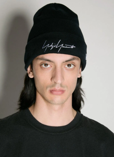 Yohji Yamamoto Logo Embroidery Beanie Hat In Black