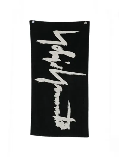 Yohji Yamamoto Logo-print Towel In Black