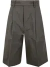 Yohji Yamamoto Women's R-4tuck Short Pants